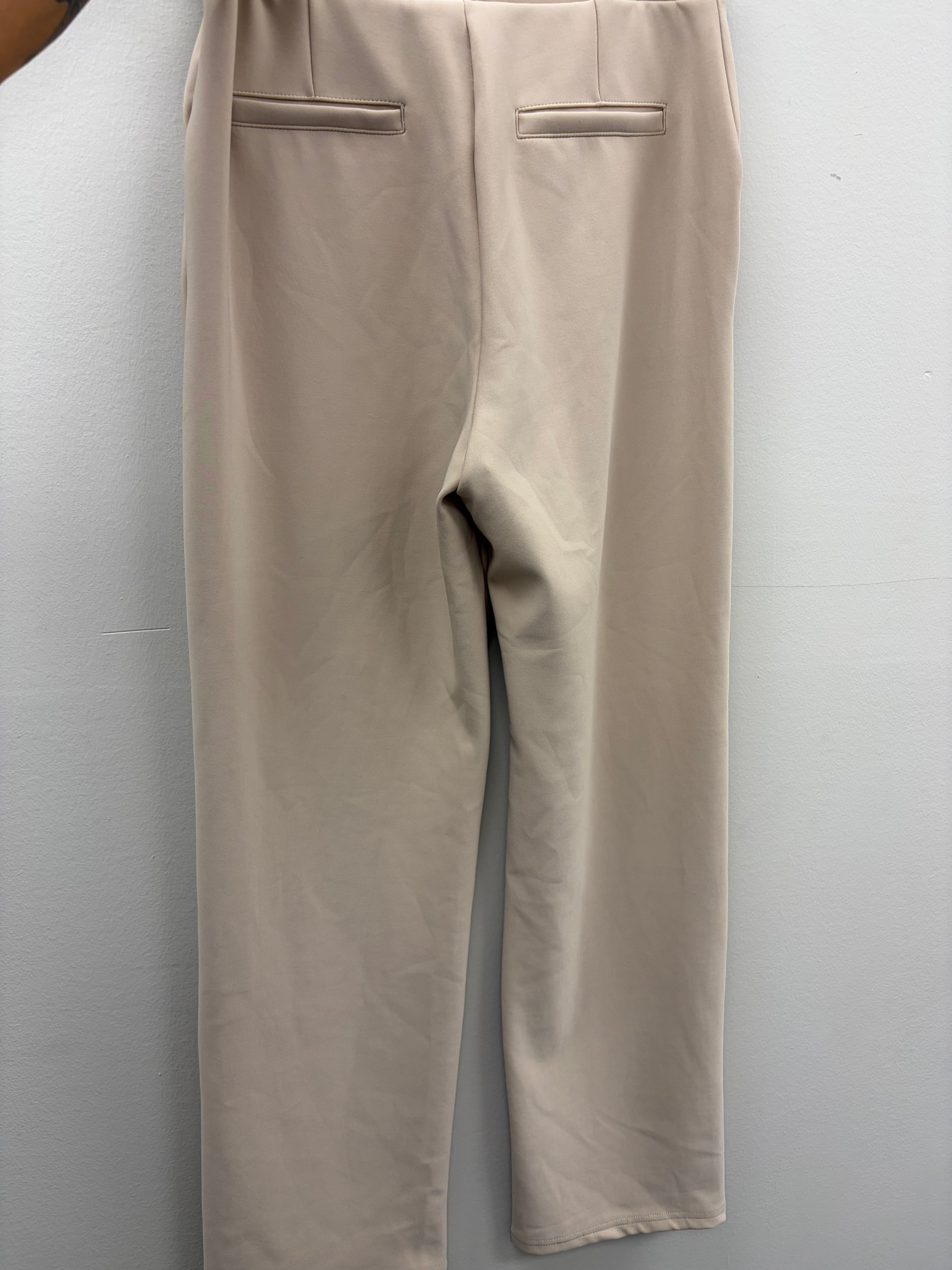 New Women’s Beige Flowy Pants