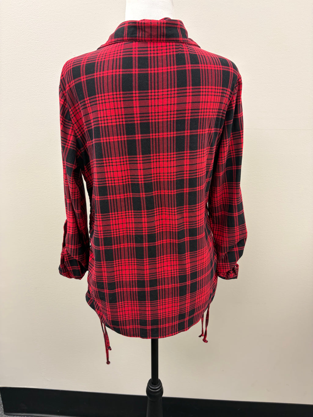 Used Women’s Red Flannel shirt