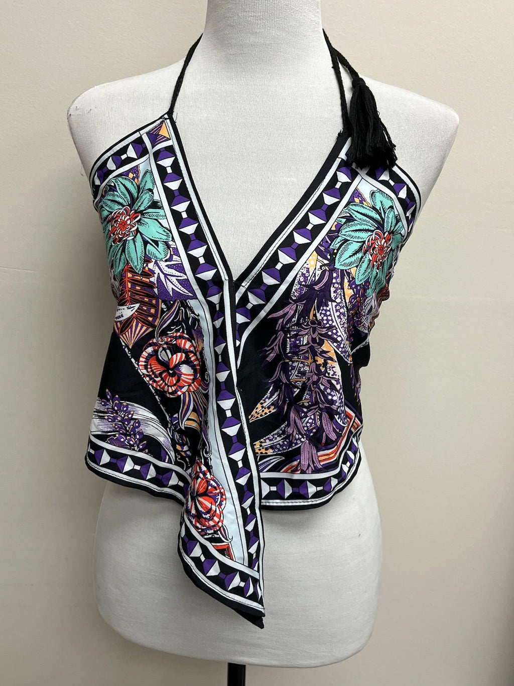 Used Women’s Boho Halter Top