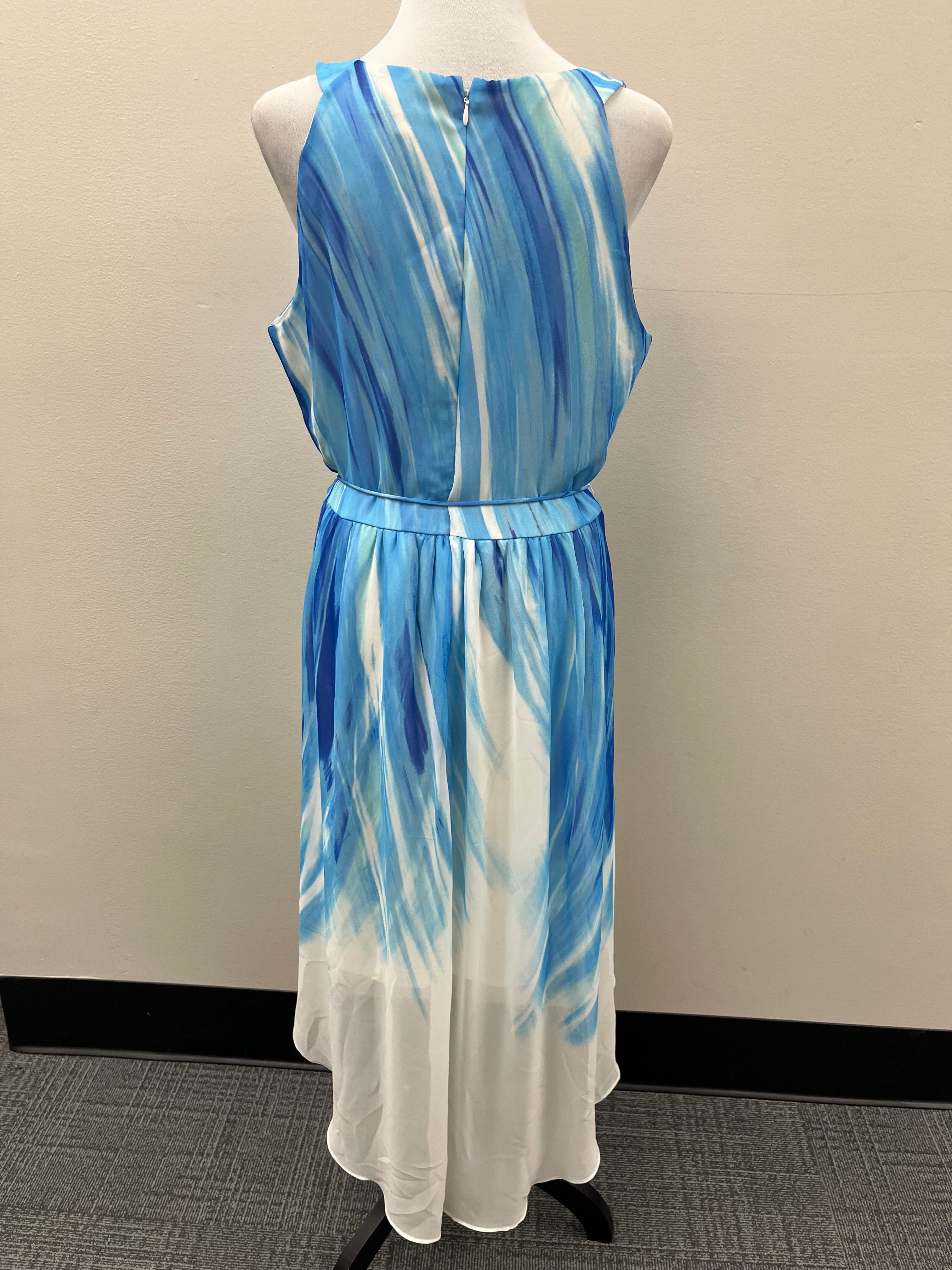 Used Women’s Blue Dress