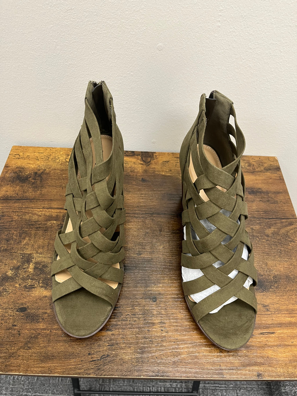 New Women’s Green Sandal Heels