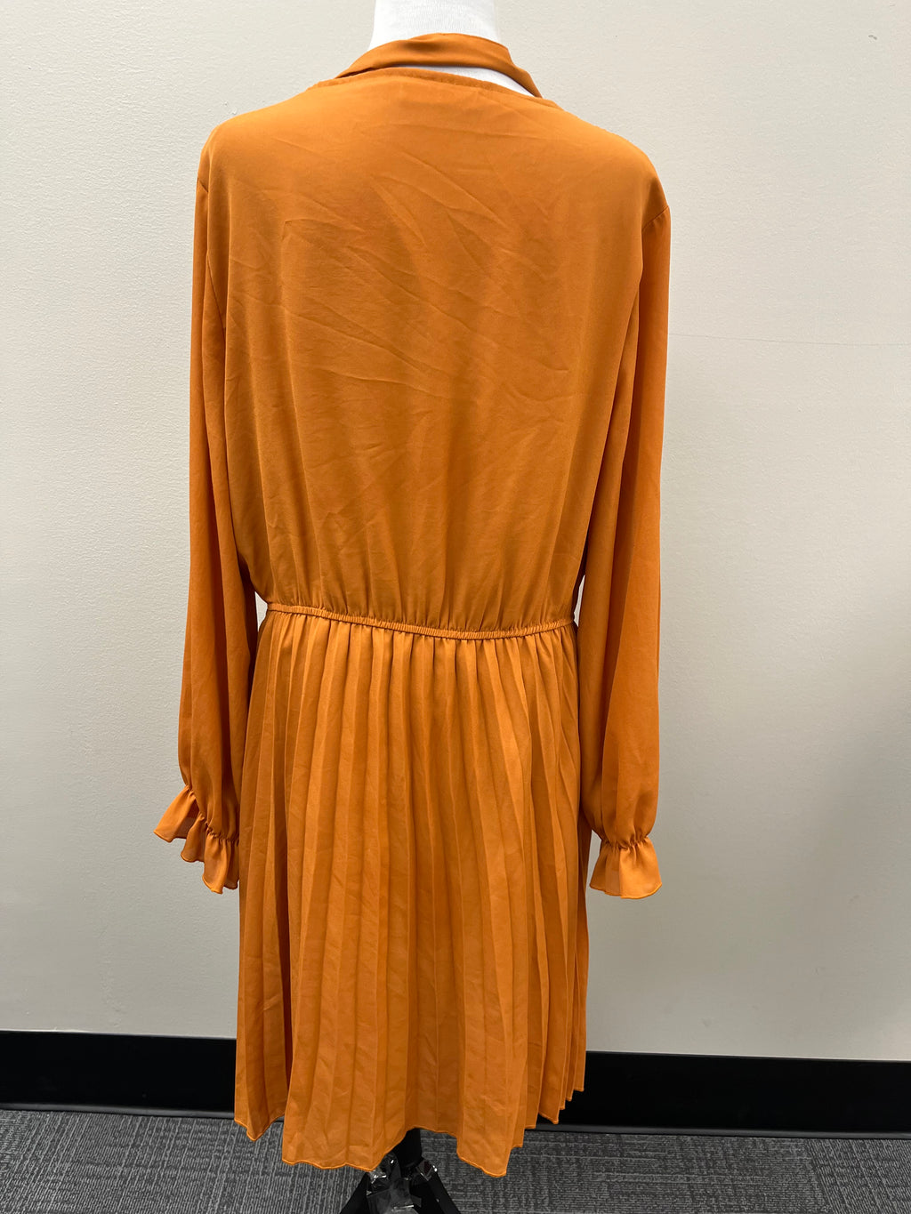 Used Women’s Dresses