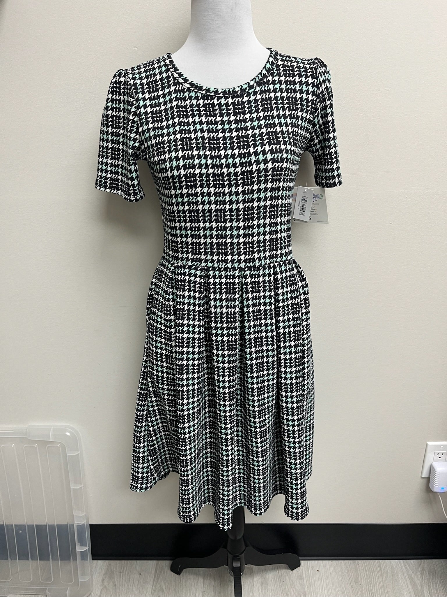 New Women’s Checkered Dress