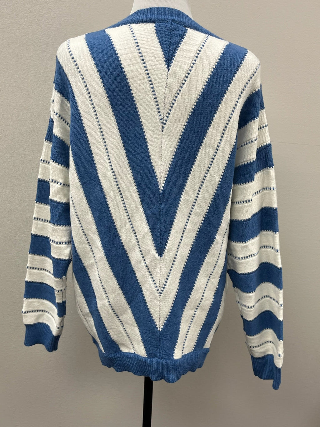 Used Women’s Striped Knitted Sweater