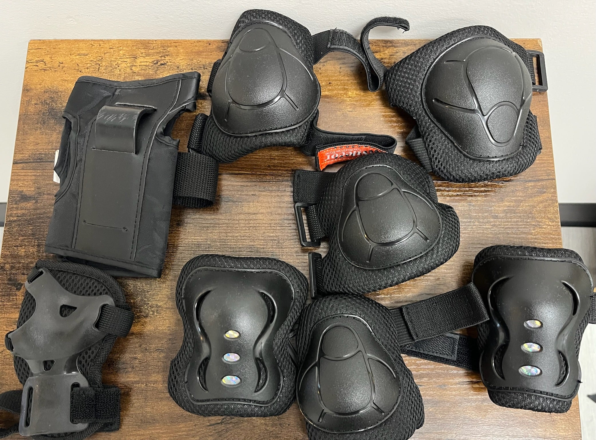 Used Set Of Childrens Elbow & Knee Pads