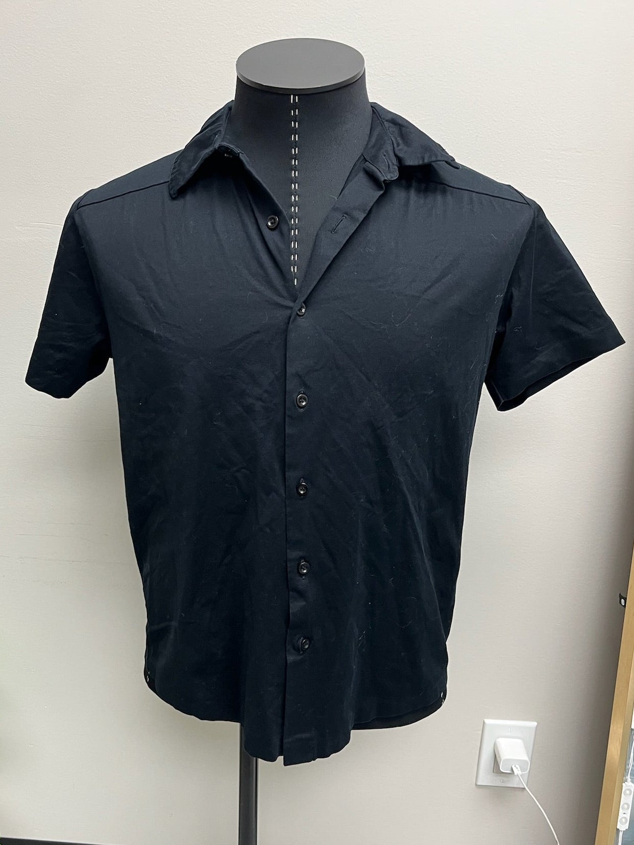 Used Men’s Black Button Up Shirt
