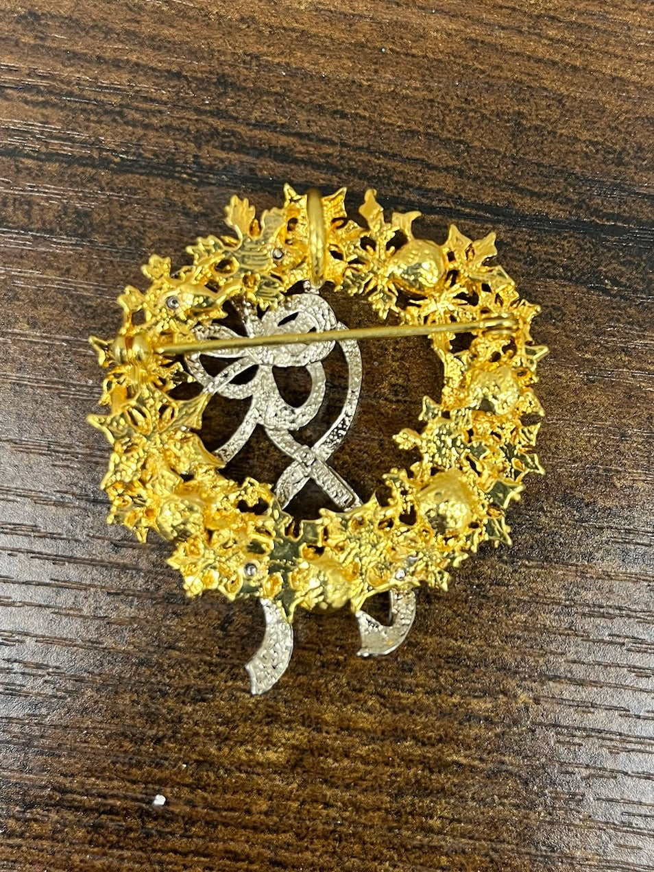 Used Vintage Brooch Pin