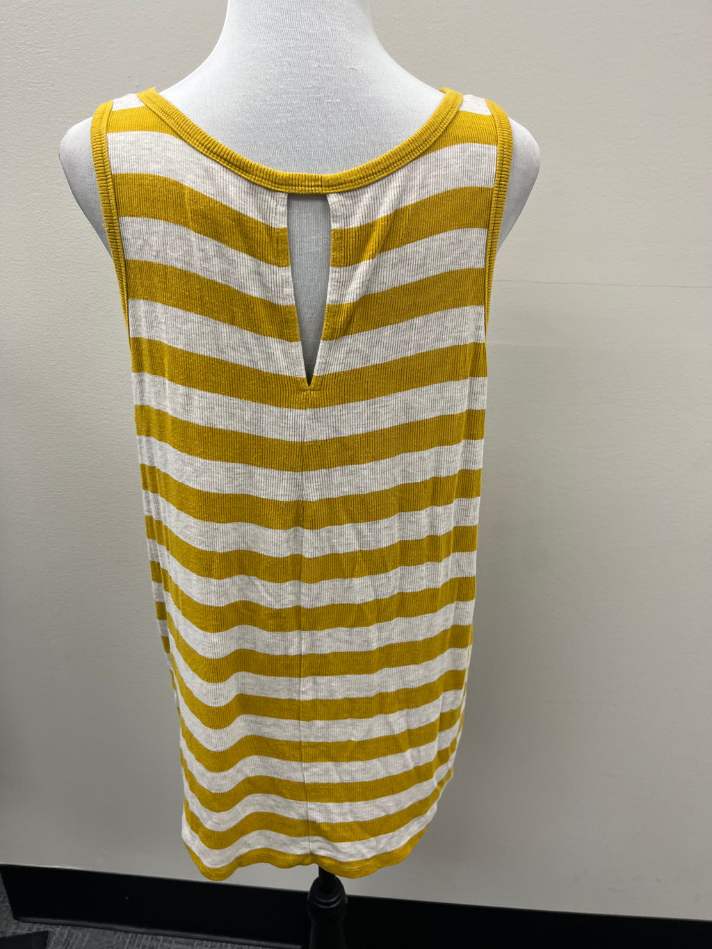 Used Women’s Striped Tank Top