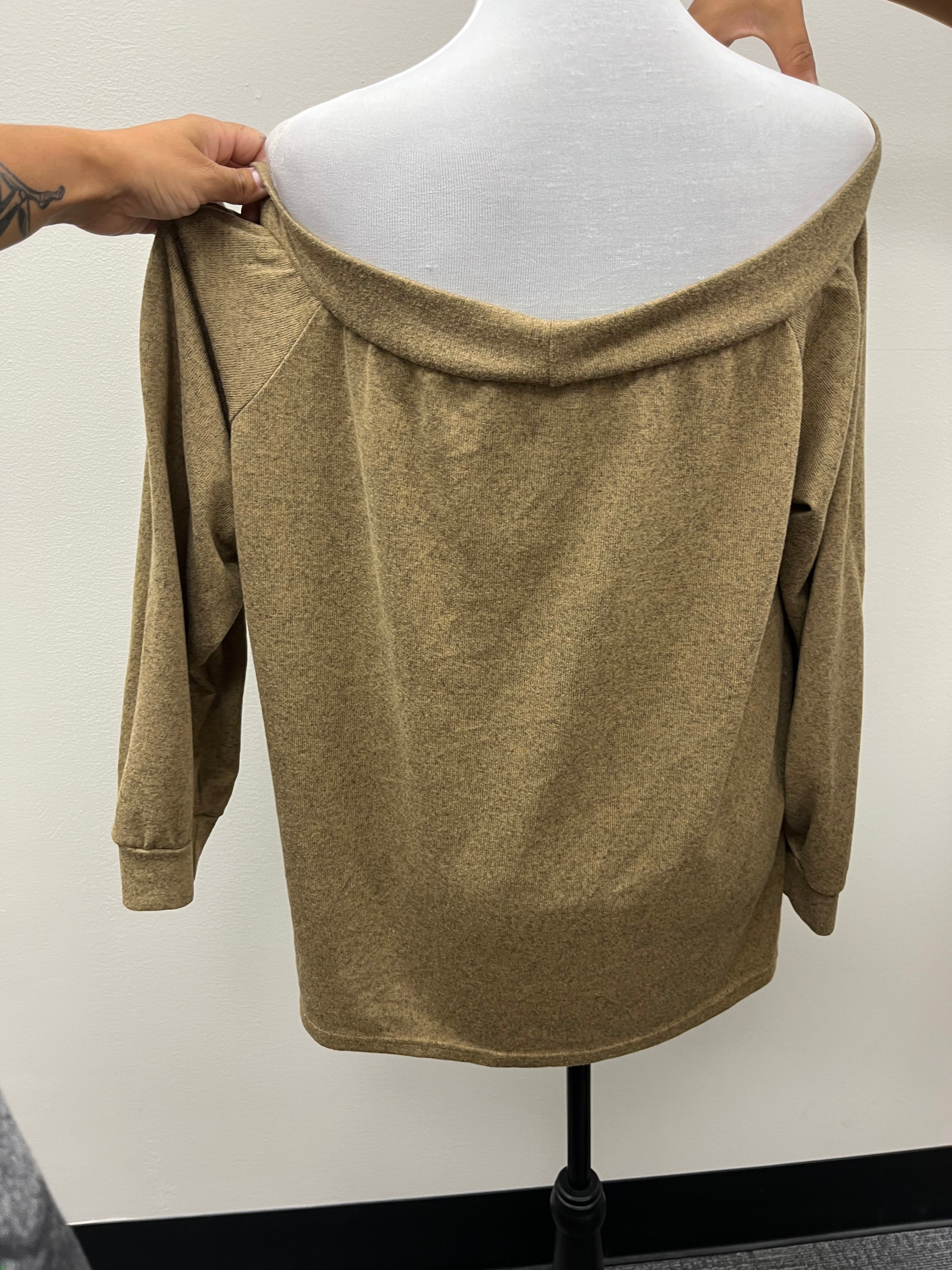 Used Women’s Brown Off the Shoulder Shirt