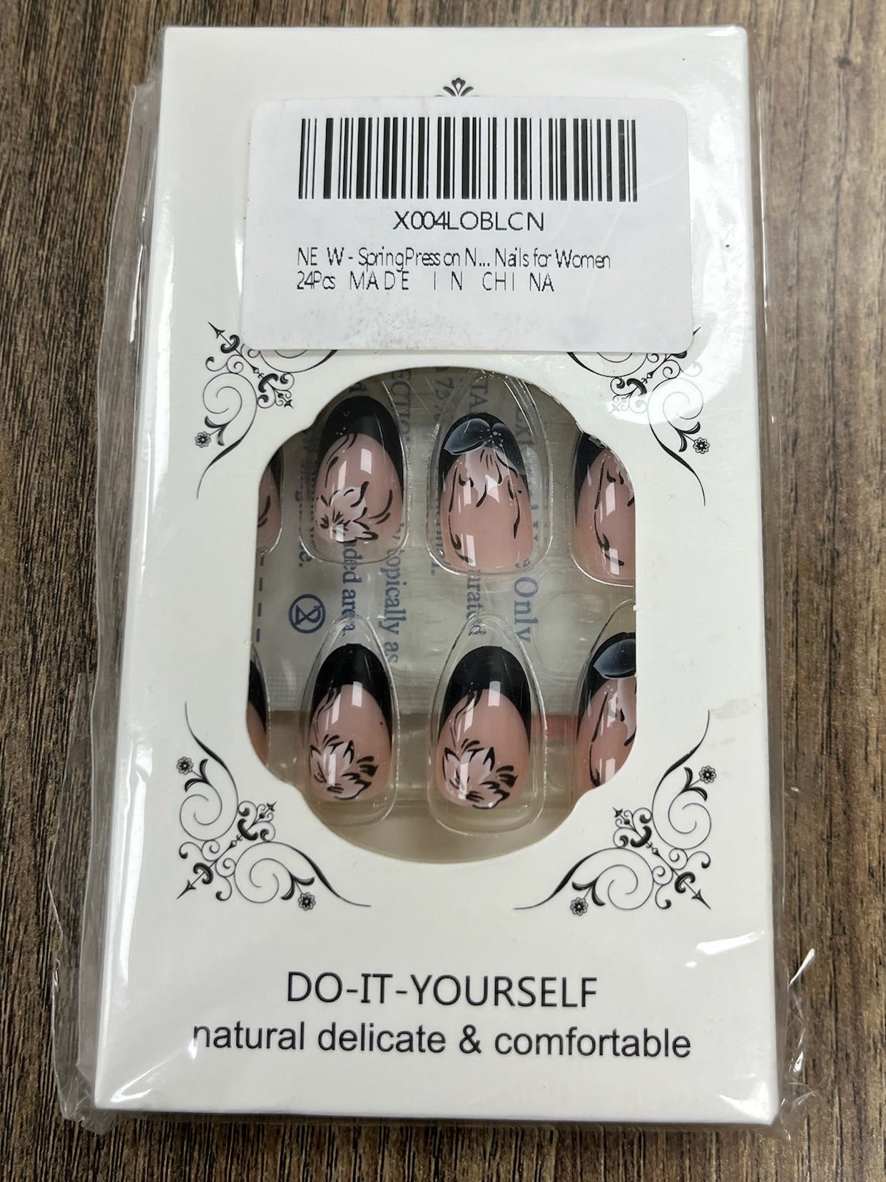 New Black Tips Nails