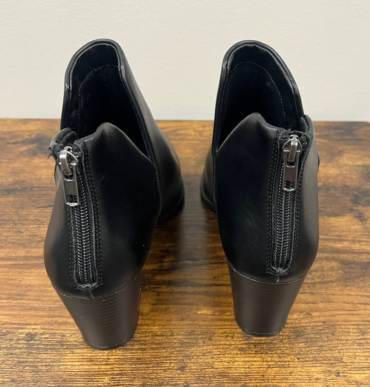 New Women’s Black Boots