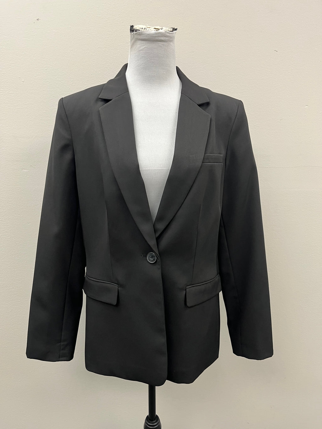 Used Women’s Black Suit Jacker Blazer
