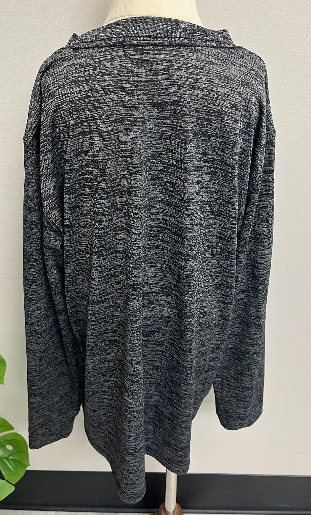 Used Boys Grey Lakers Shirt