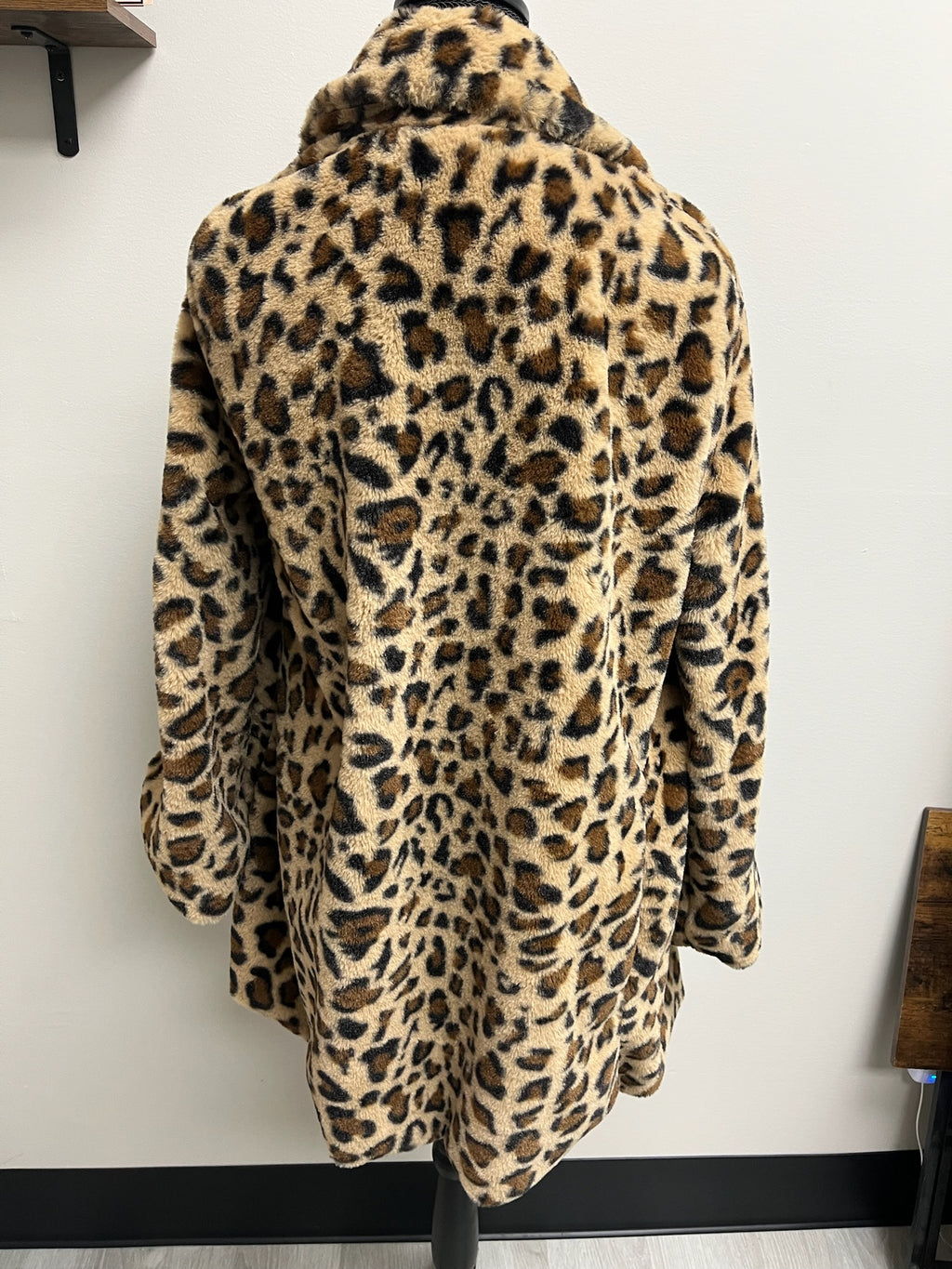 Women’s Leopard Jacket With Pockets