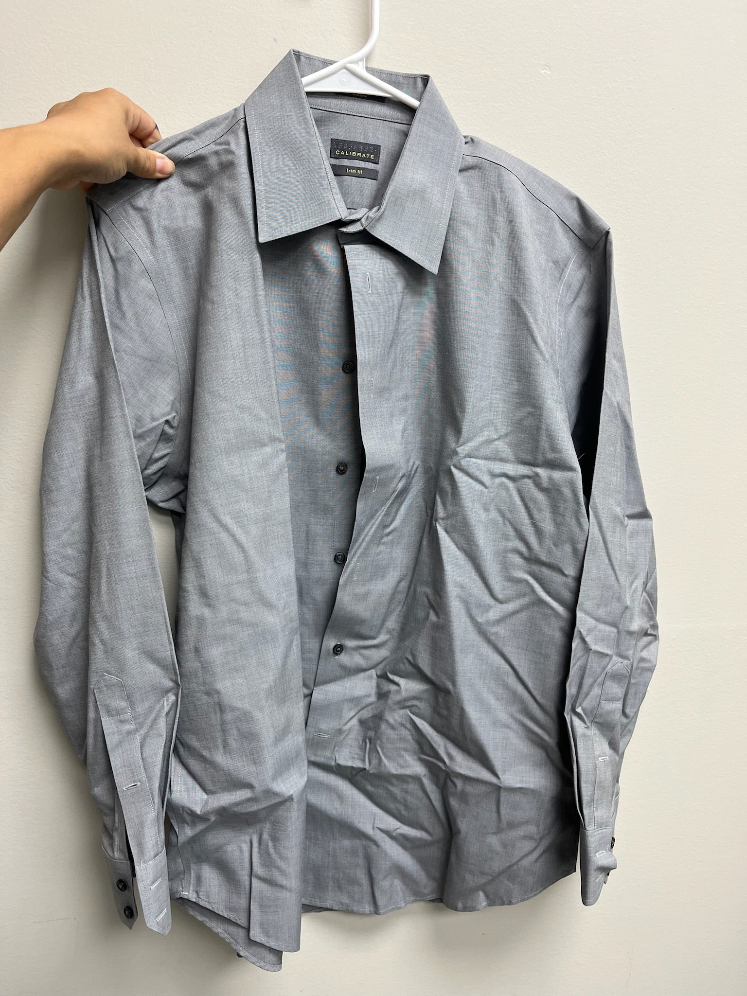 Used Men’s Grey Long Sleeve Button Up