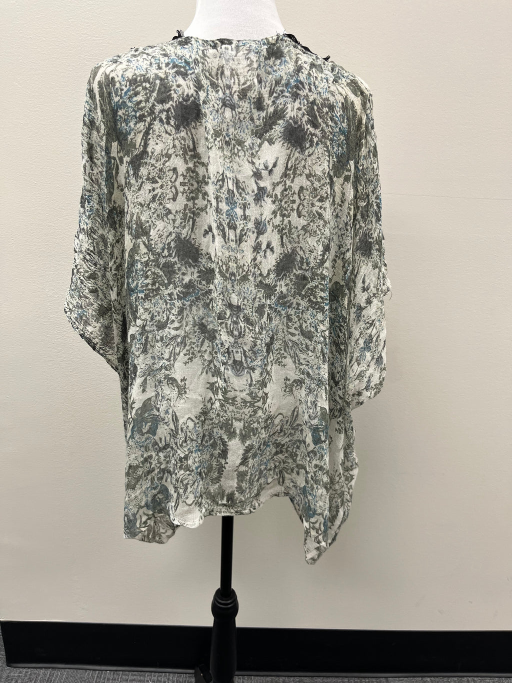 Used Women’s Boho Cardigan