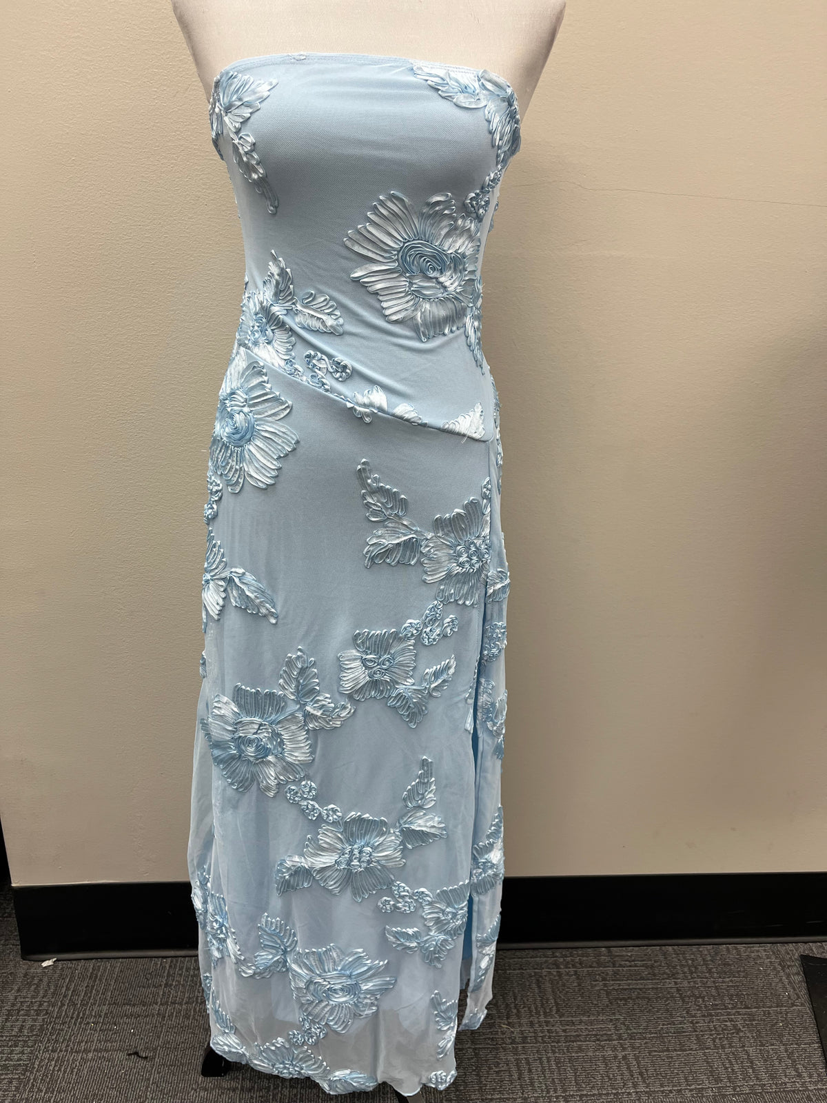 New Women’s Blue Floral Tube Dress
