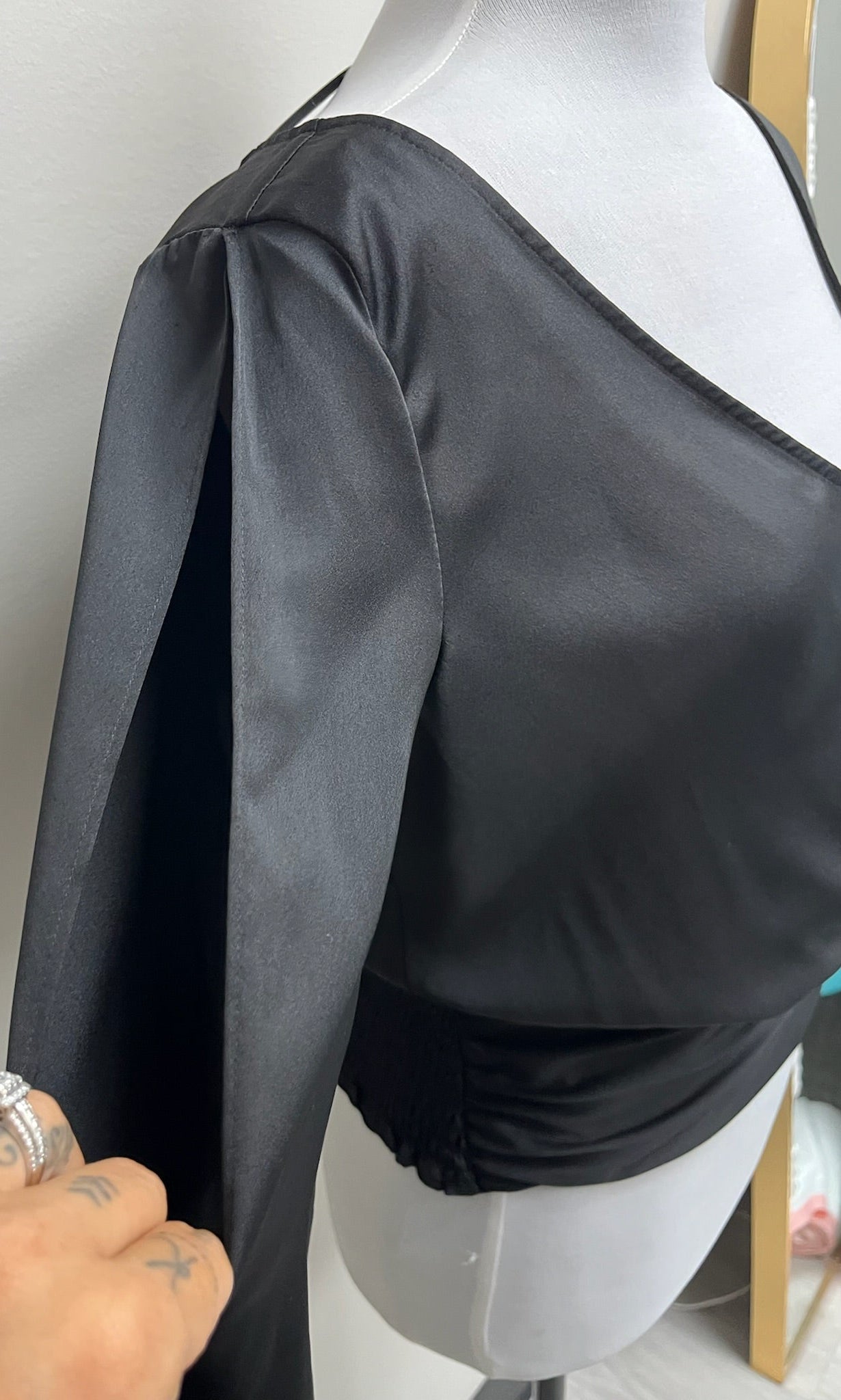 Used Women’s Black Peek A Boo Arms Shirt