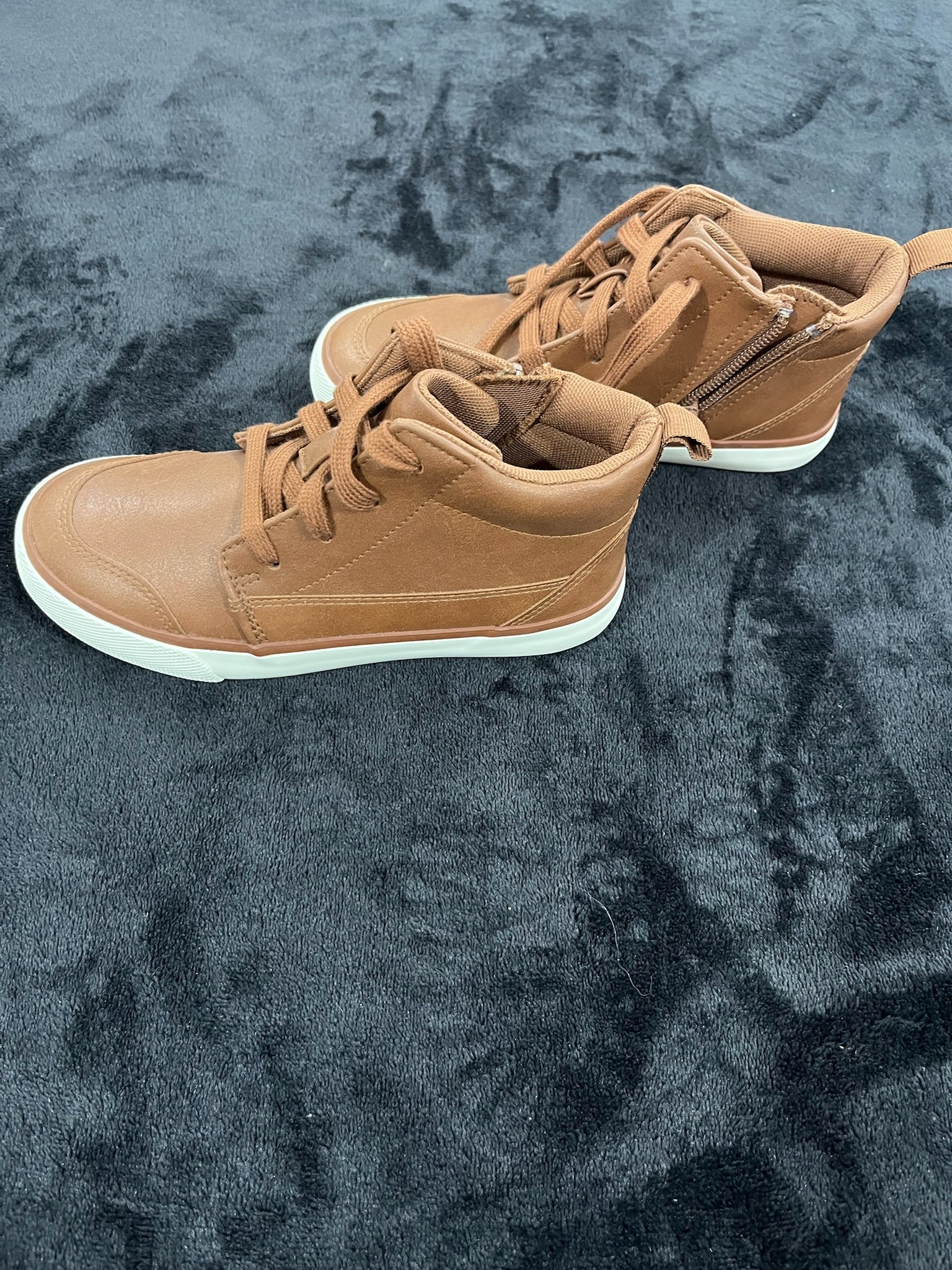 Boys Brown Boots image 2