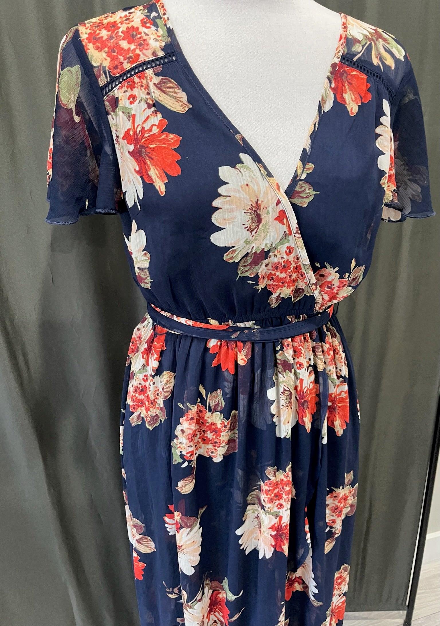 Women’s Blue Floral Dress image 1