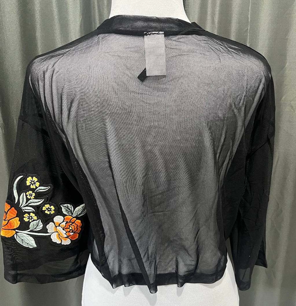 Women’s Black Mesh Floral Crop Top image 3