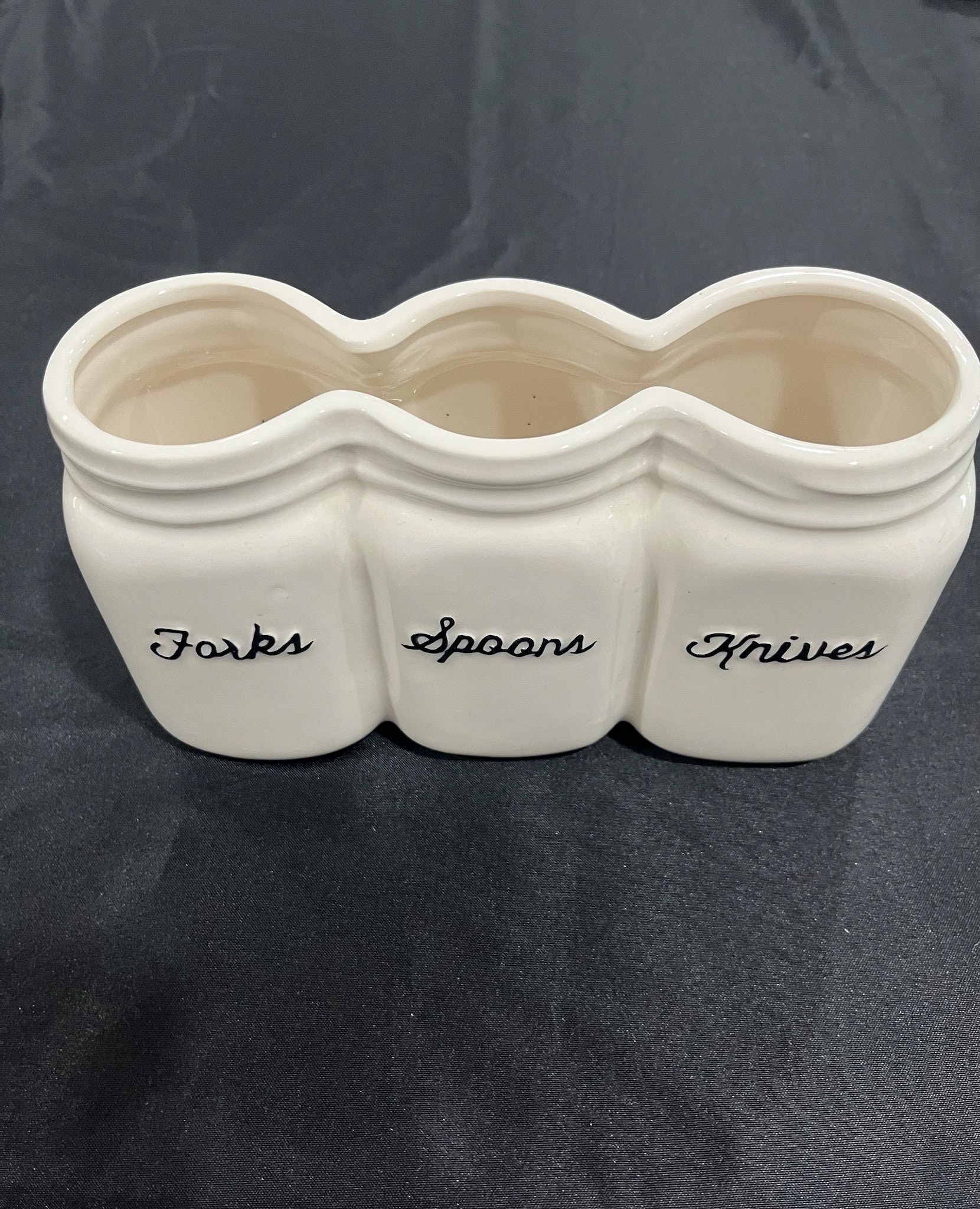 Utensil Ceramic Holder image 3