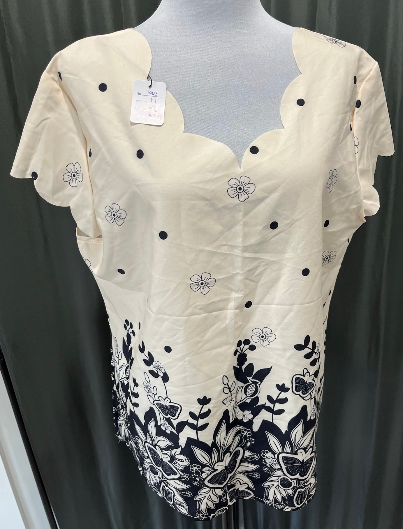 Women’s Shirt image 1