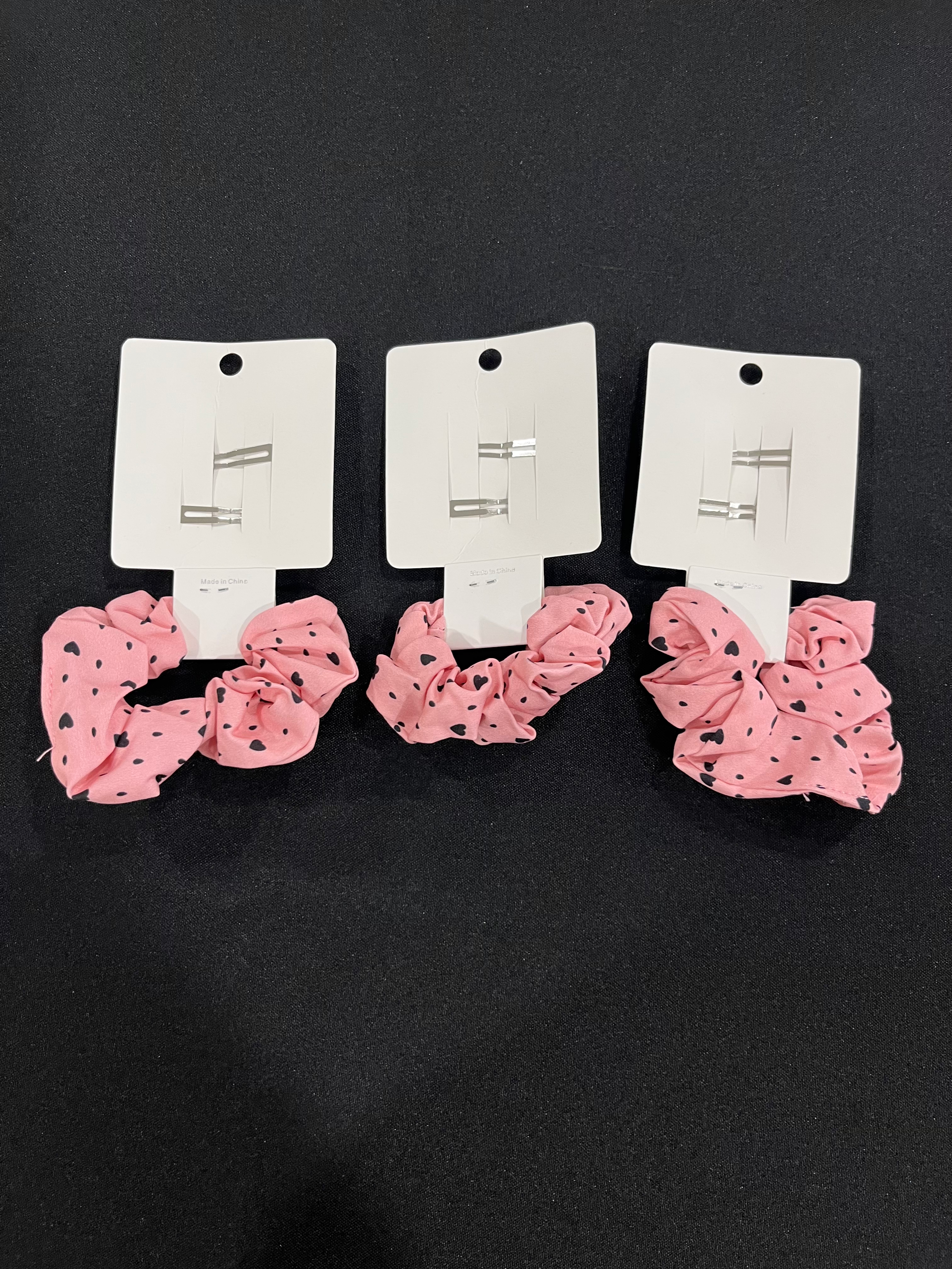 Three Piece Clip and Scrunchie Set  image 2