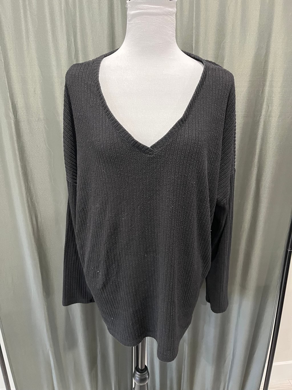 Women’s Black Long Sleeve  image 0