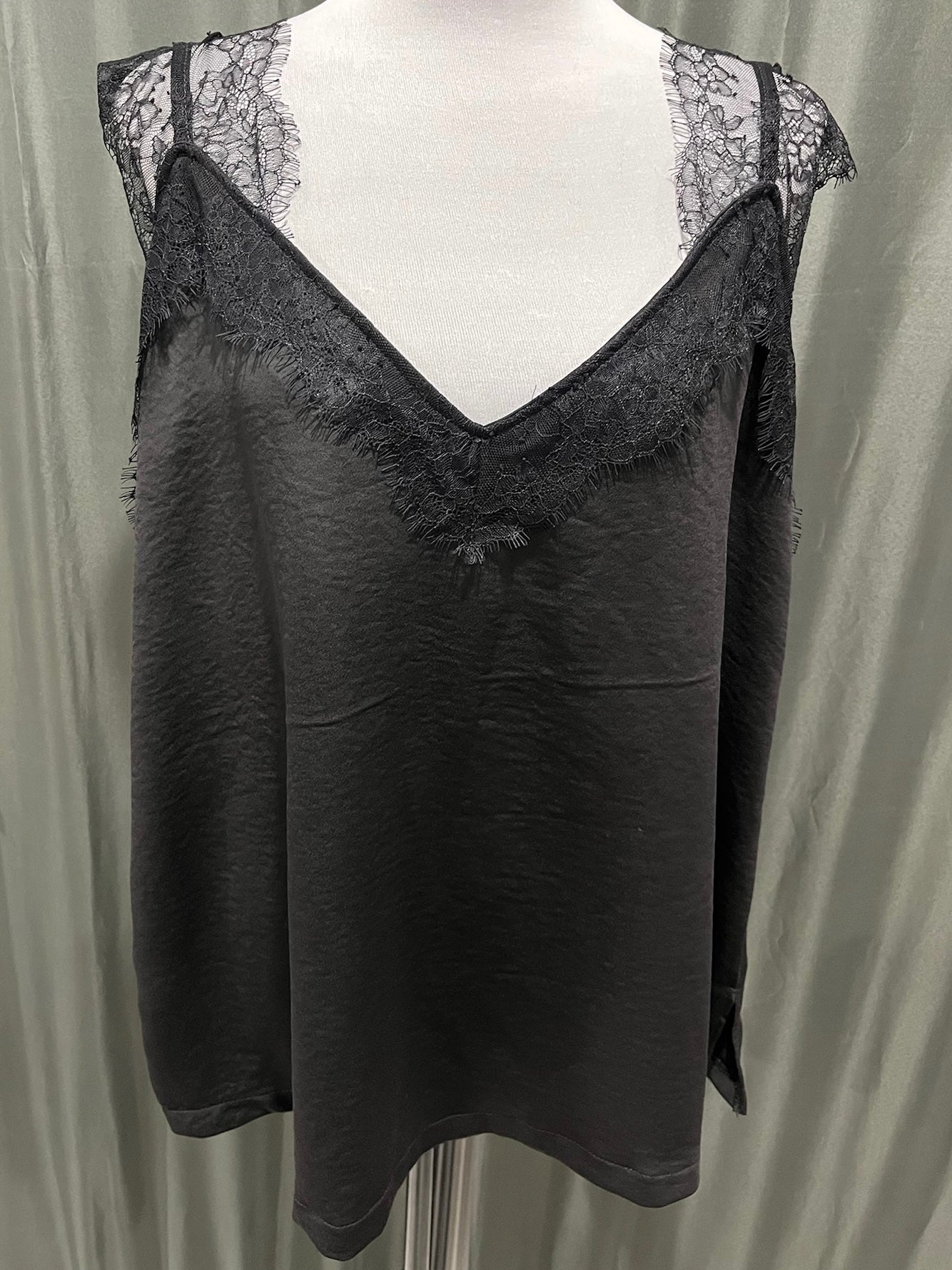 Black Lace Strap Tank Top image 0