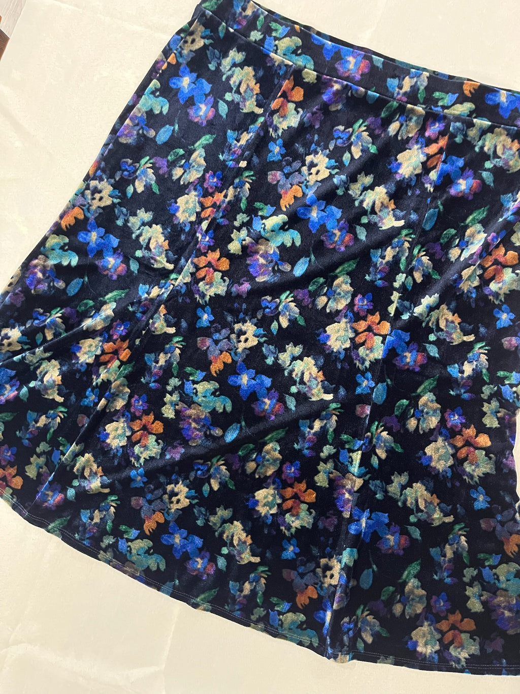 Women’s Floral Skirt image 1