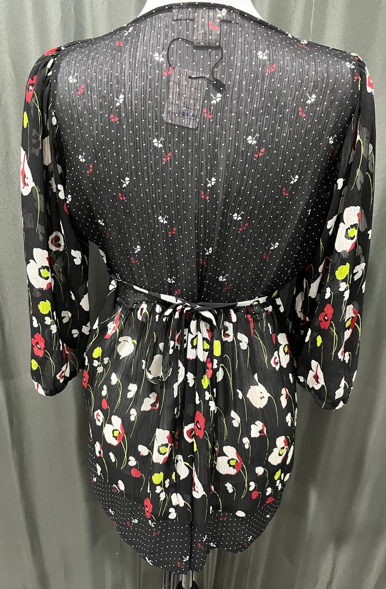 V Neck Floral Top image 1