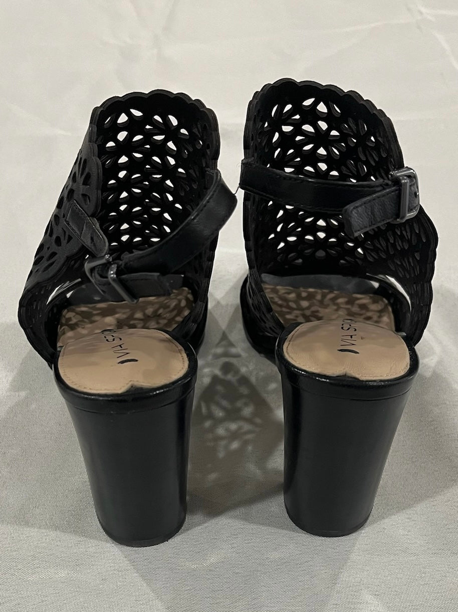 Black Wedges image 3