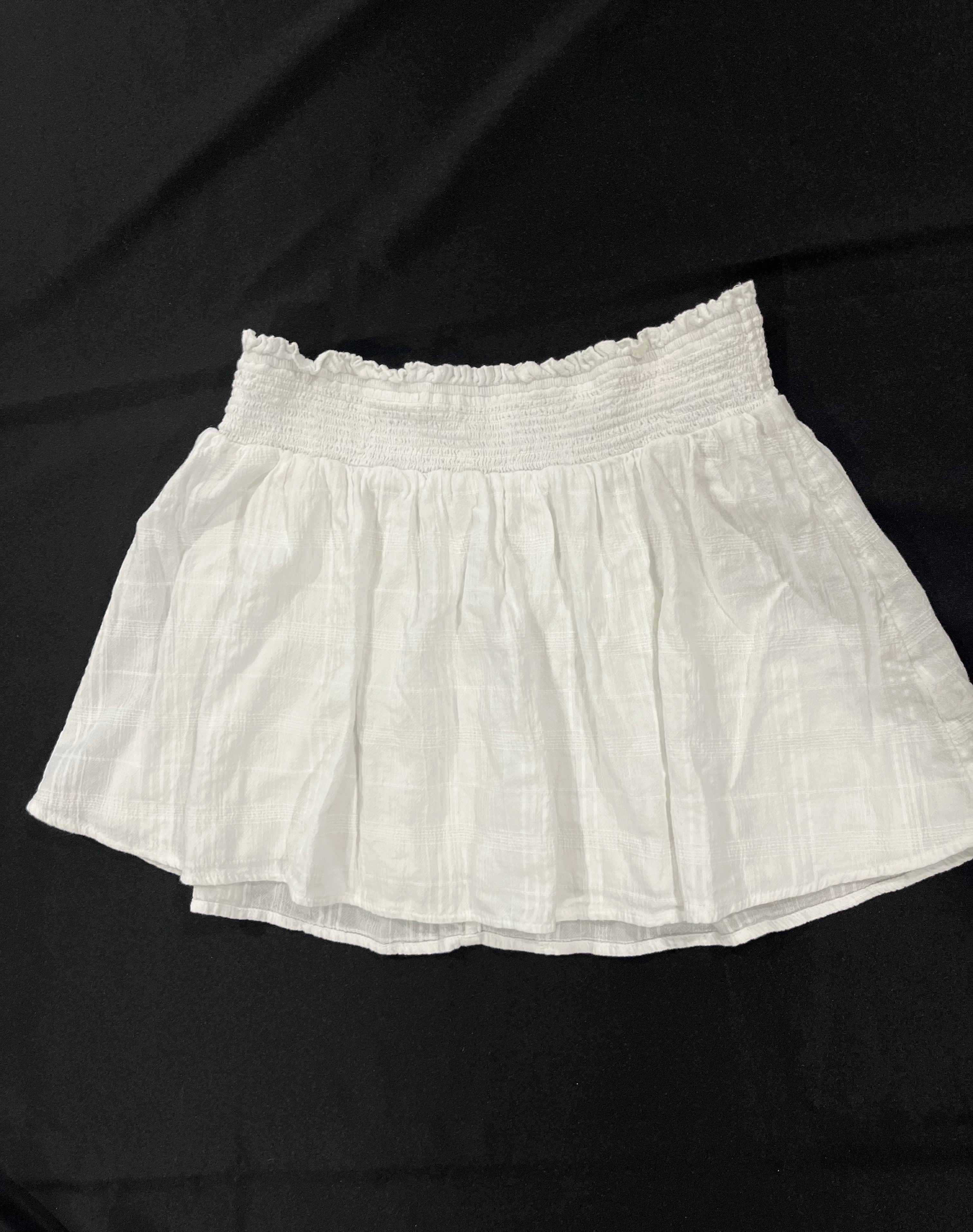 Girls White Skirt  image 0