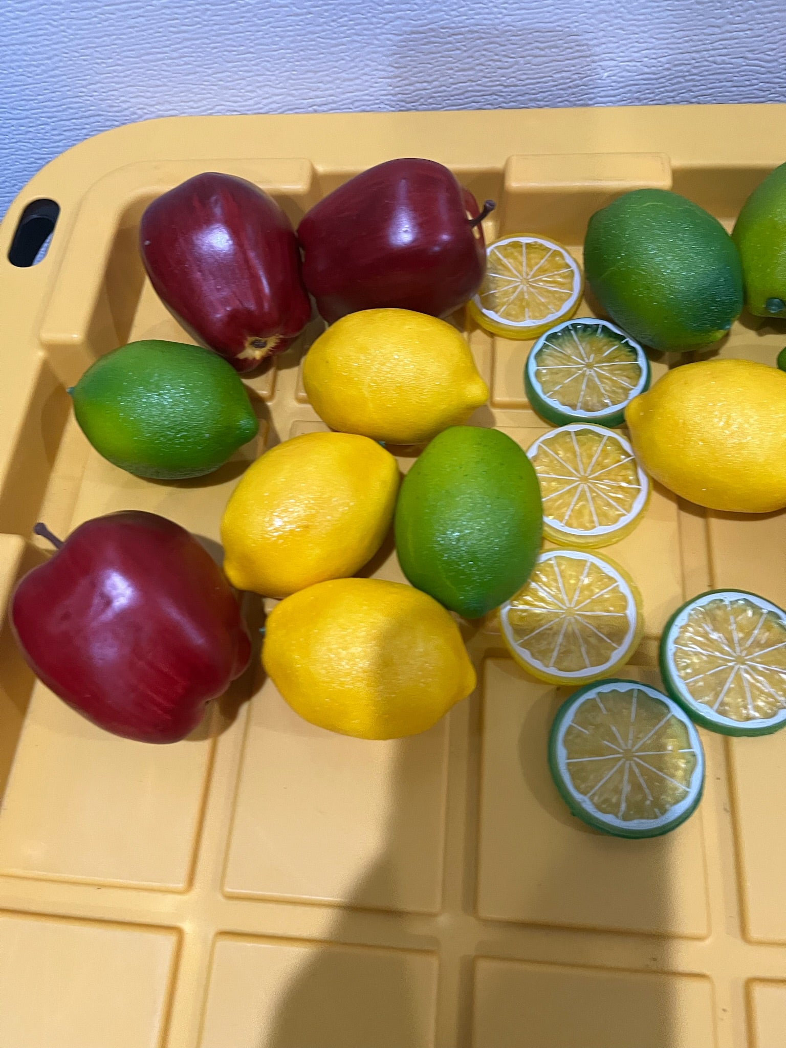 Vintage 22 Piece Realistic Fruit image 3