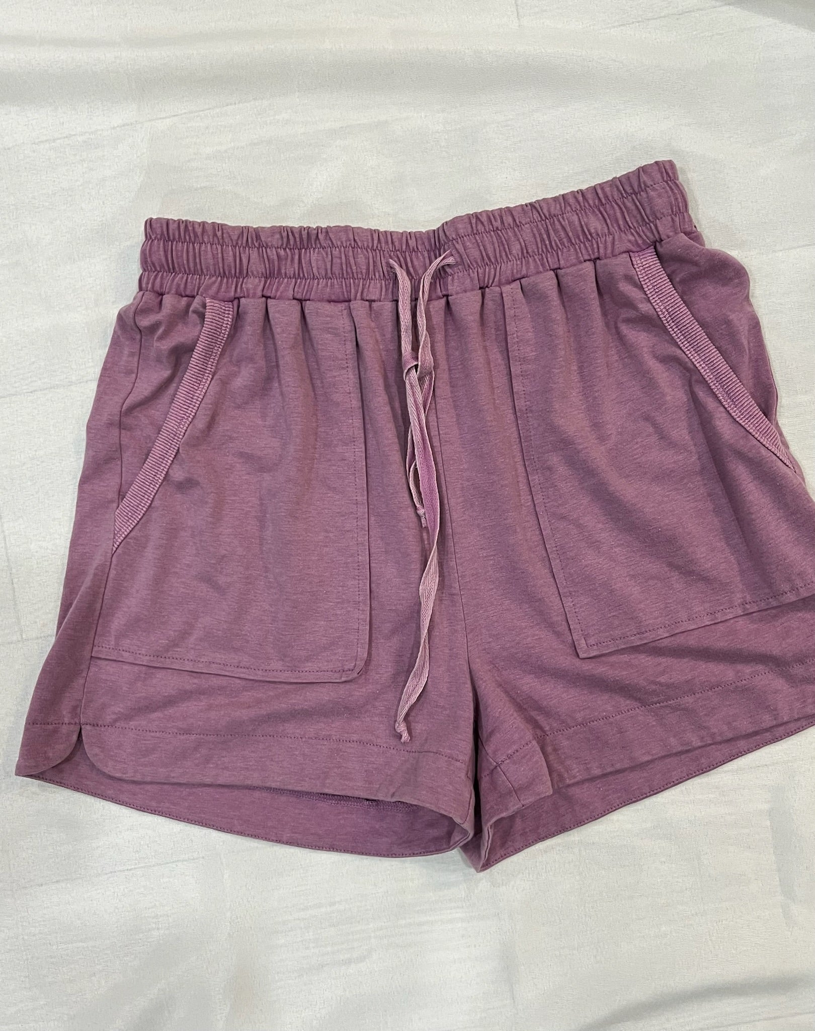 Women’s Shorts image 1