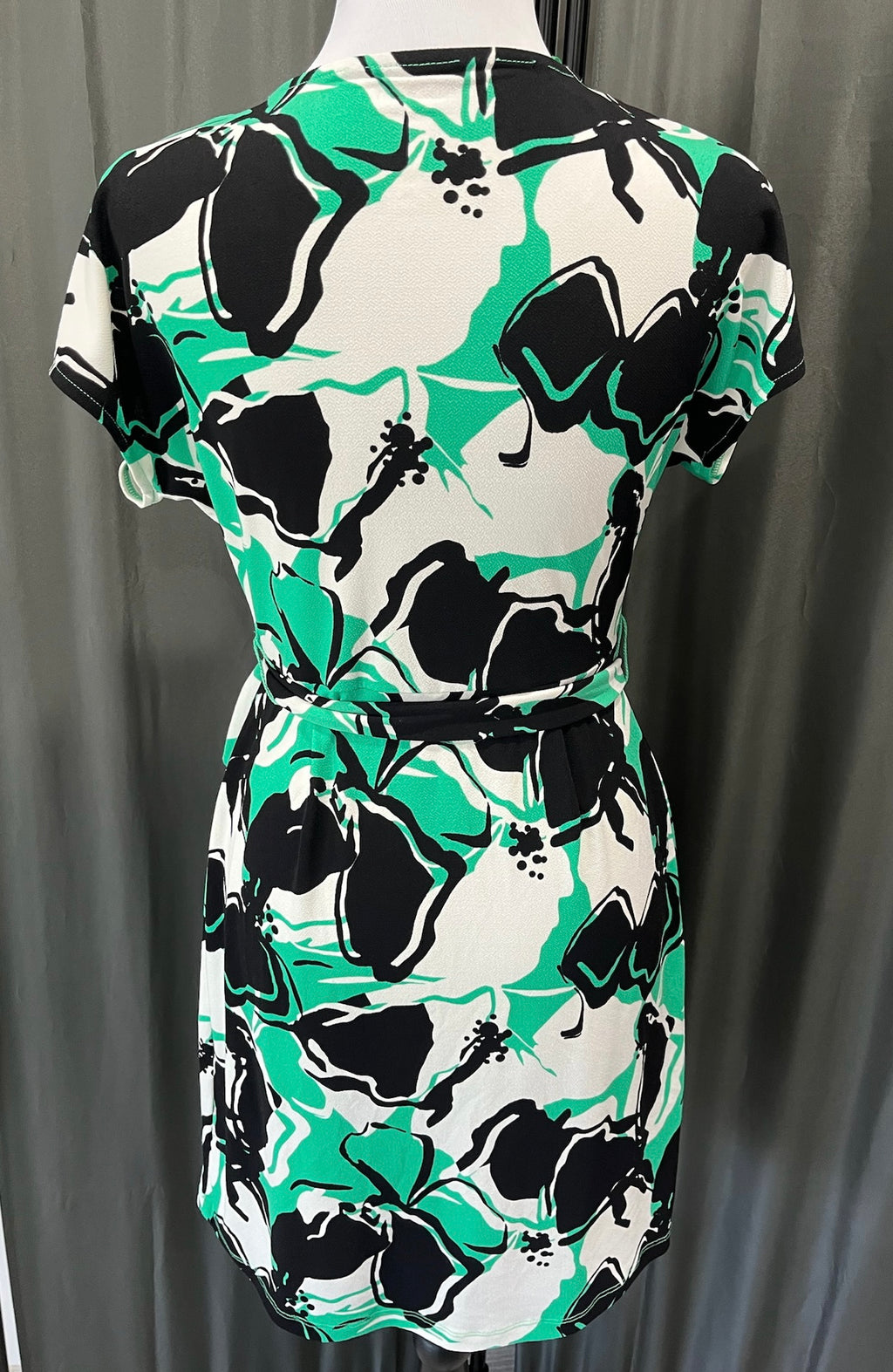 Green Floral Dress image 2