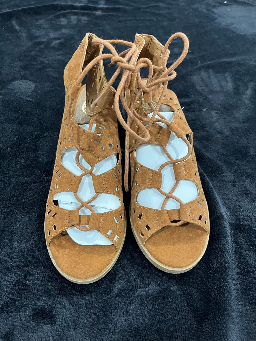 Women’s Beige Tan Heels image 2