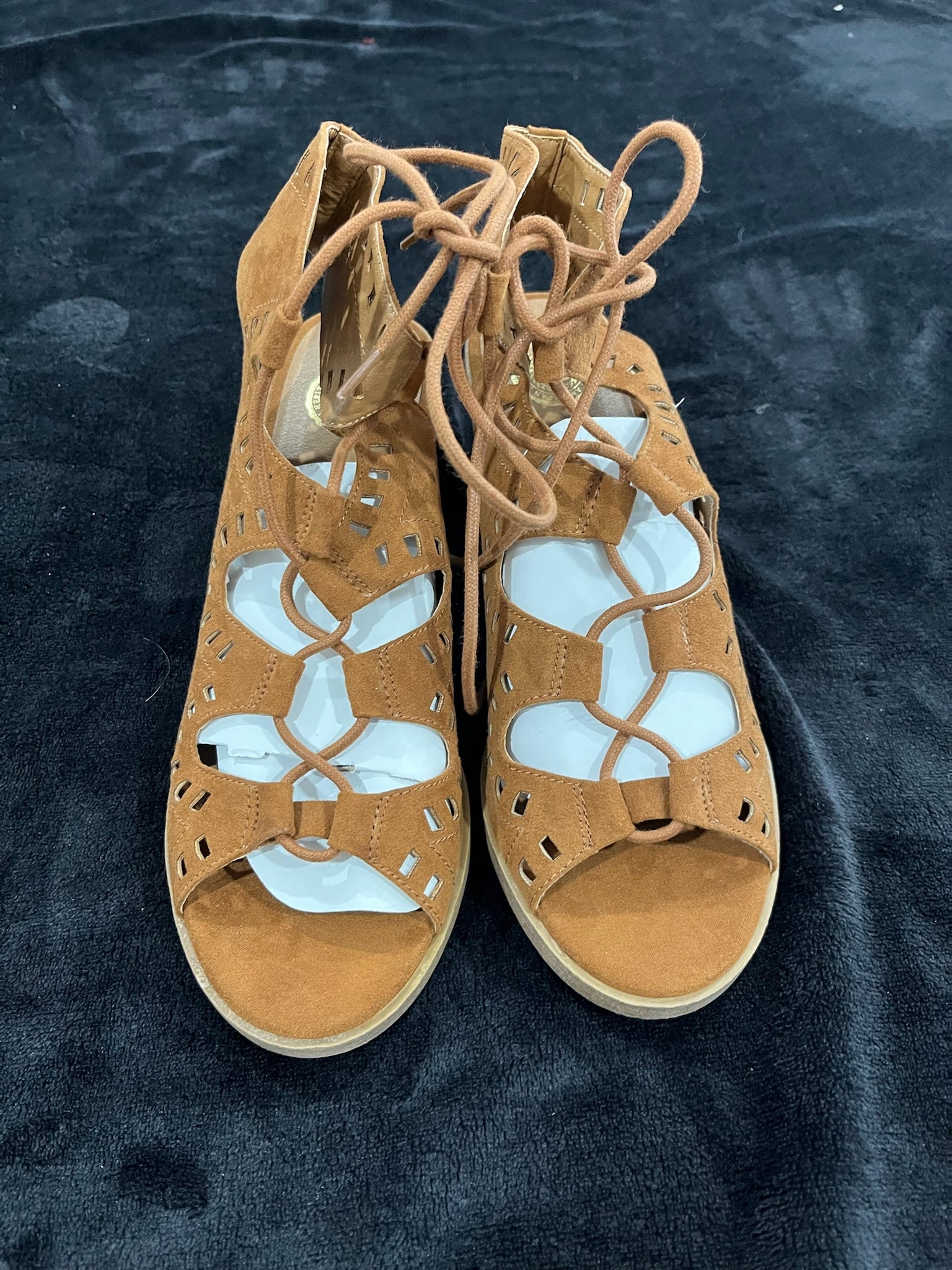 Women’s Beige Tan Heels image 2
