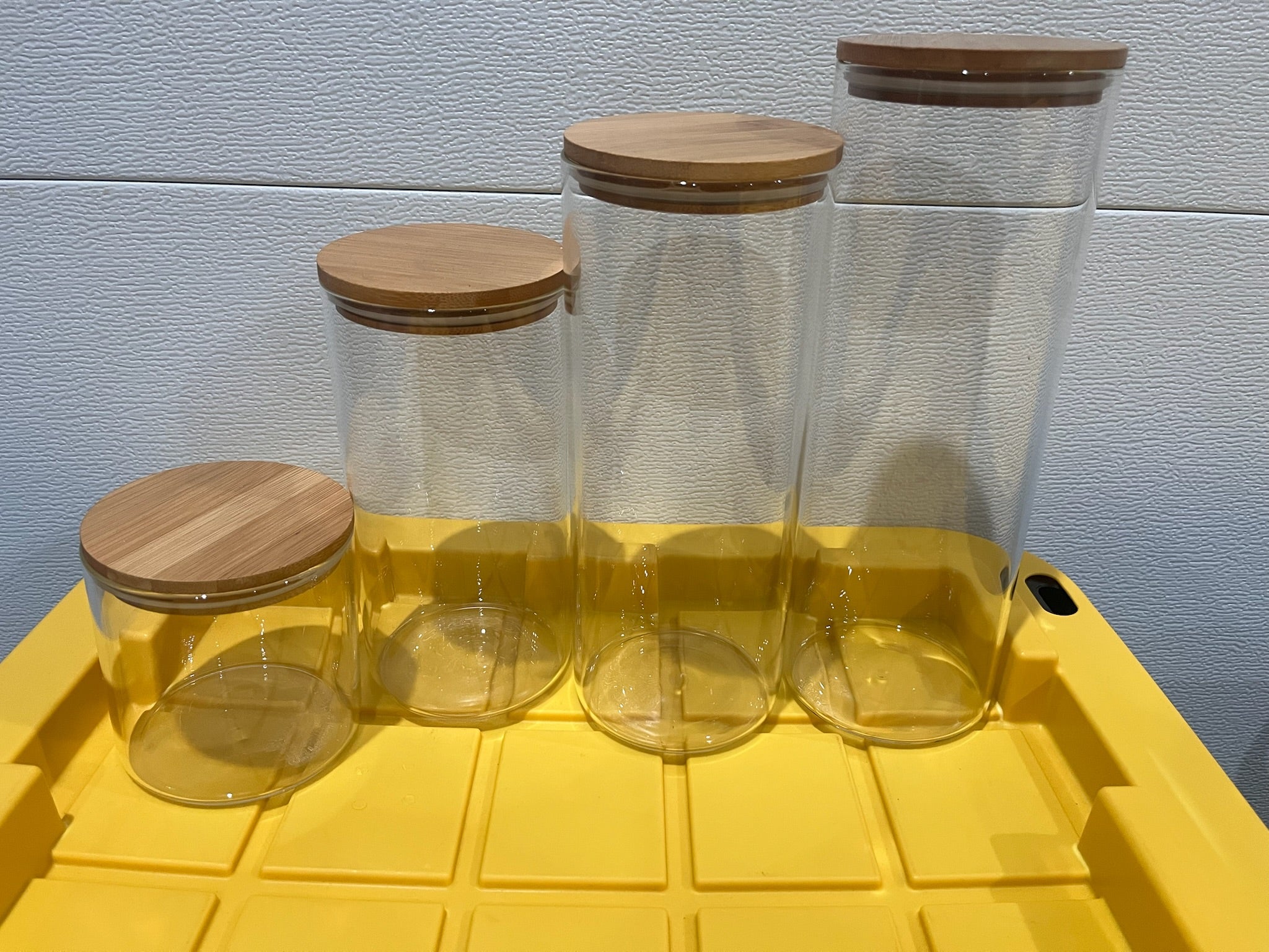 4 Piece Jars With Lids image 0