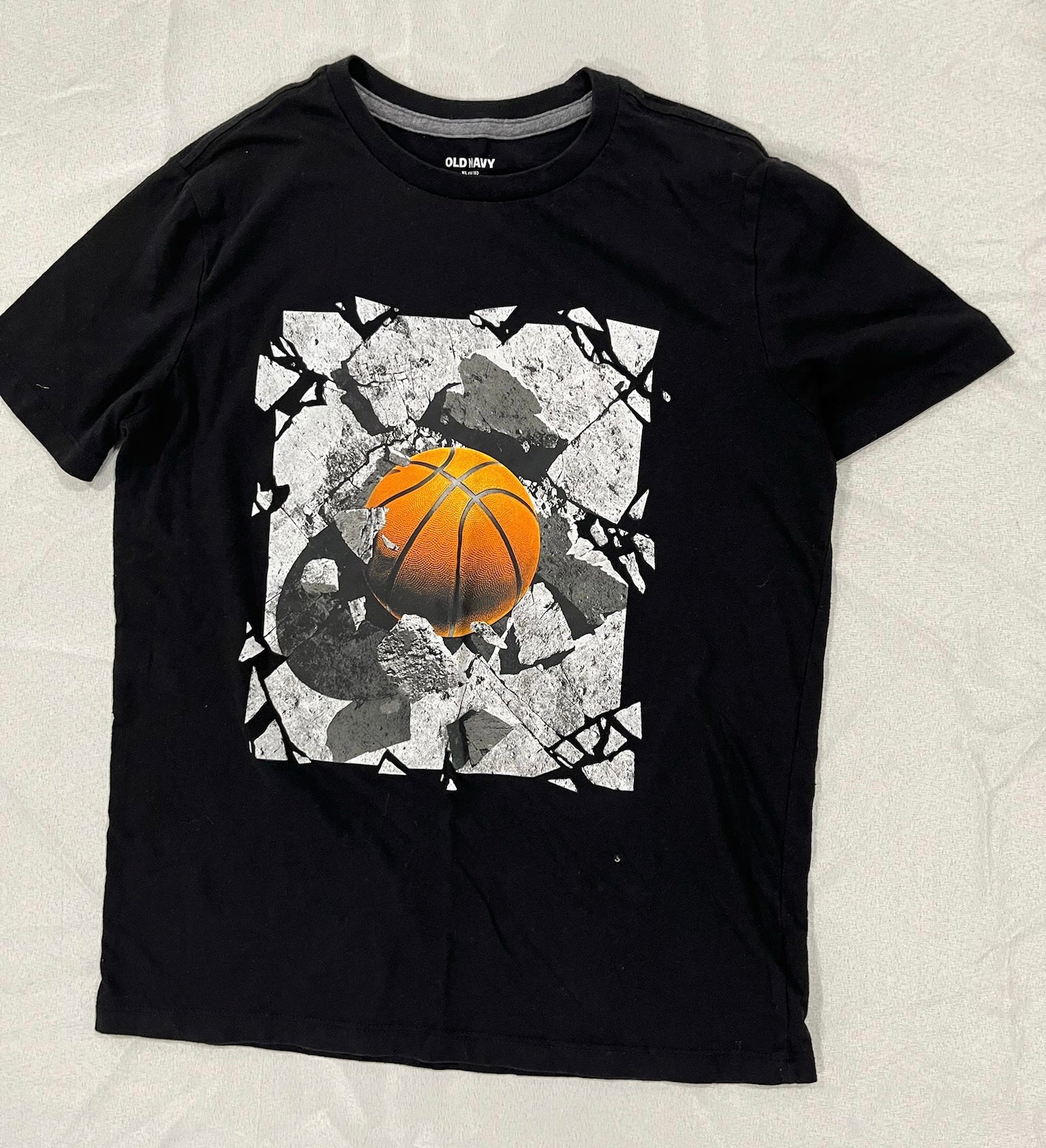 Boys Black Basketball Shirt image 0