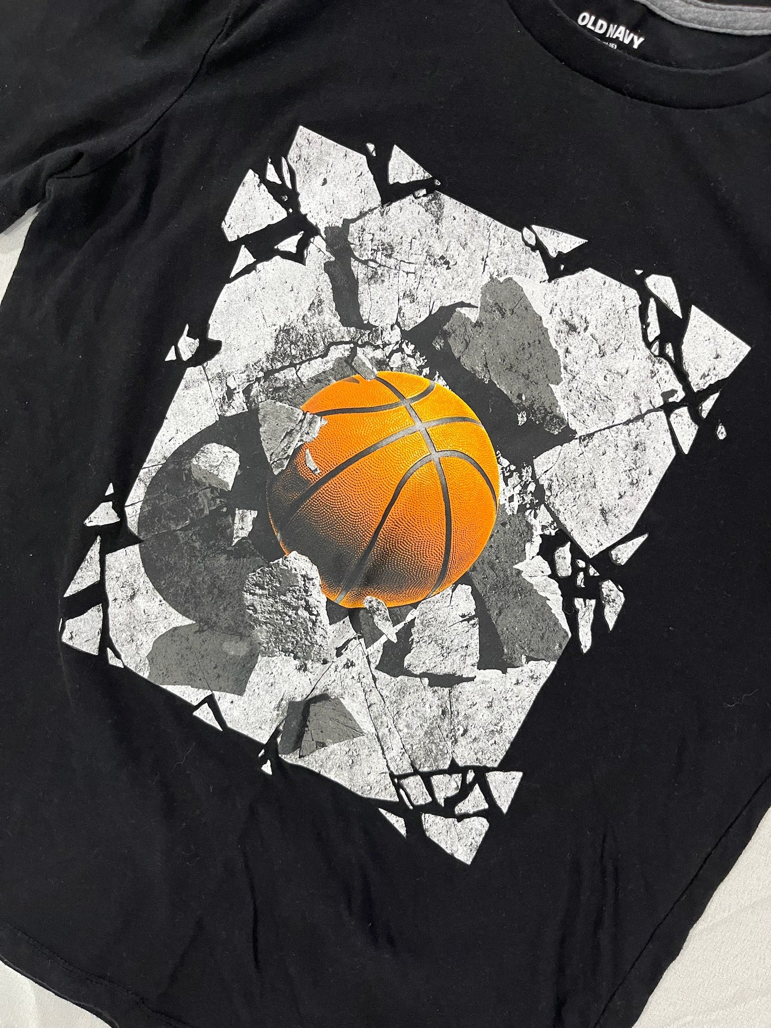 Boys Black Basketball Shirt image 1