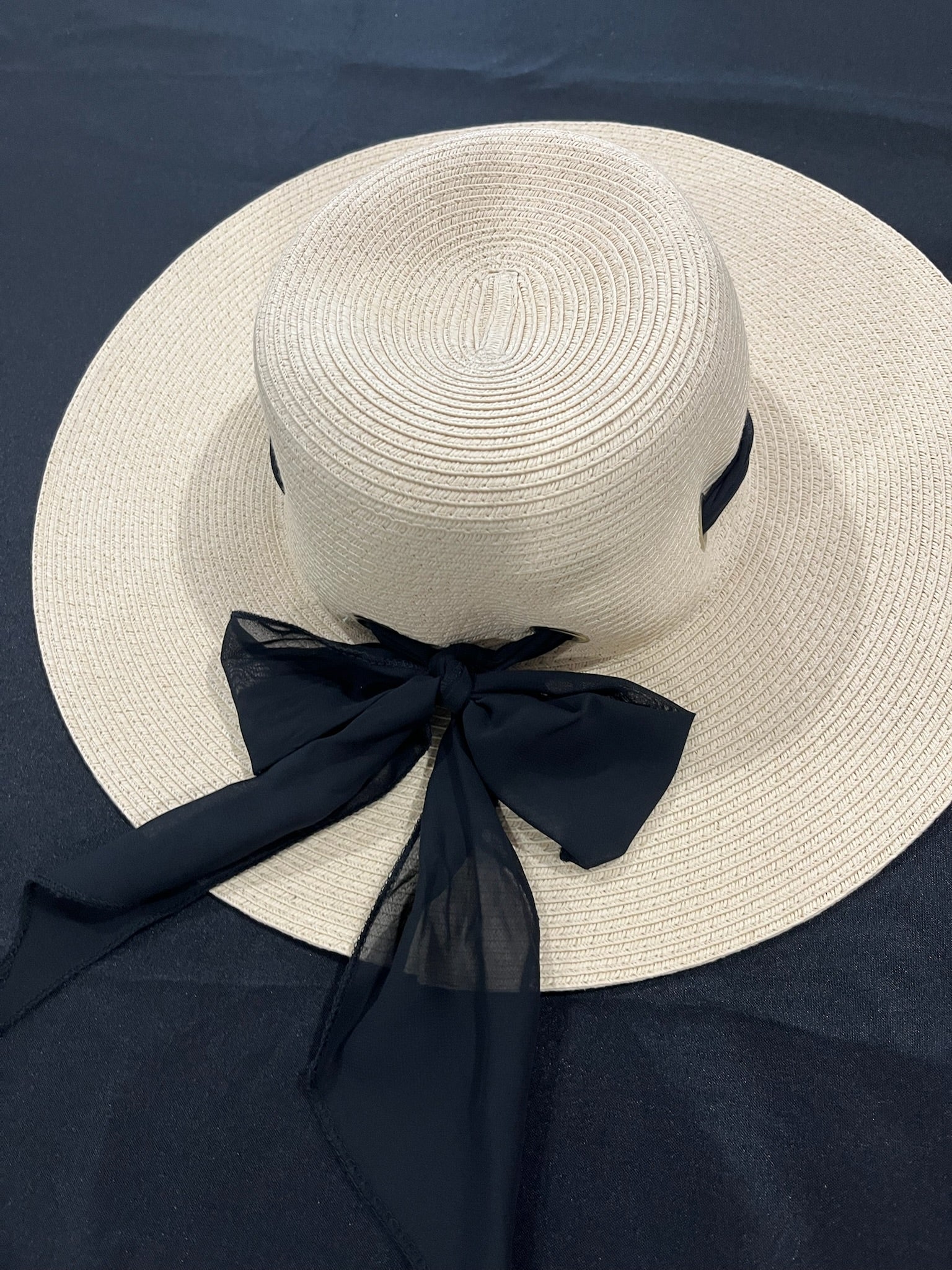 Beige Hat With Black Ribbon image 0