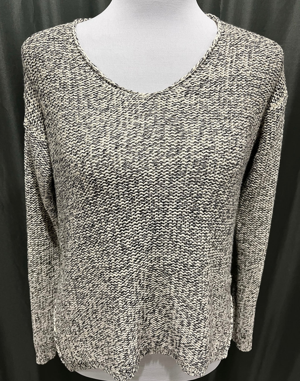 Grey Knitted Long Sleeve  image 0