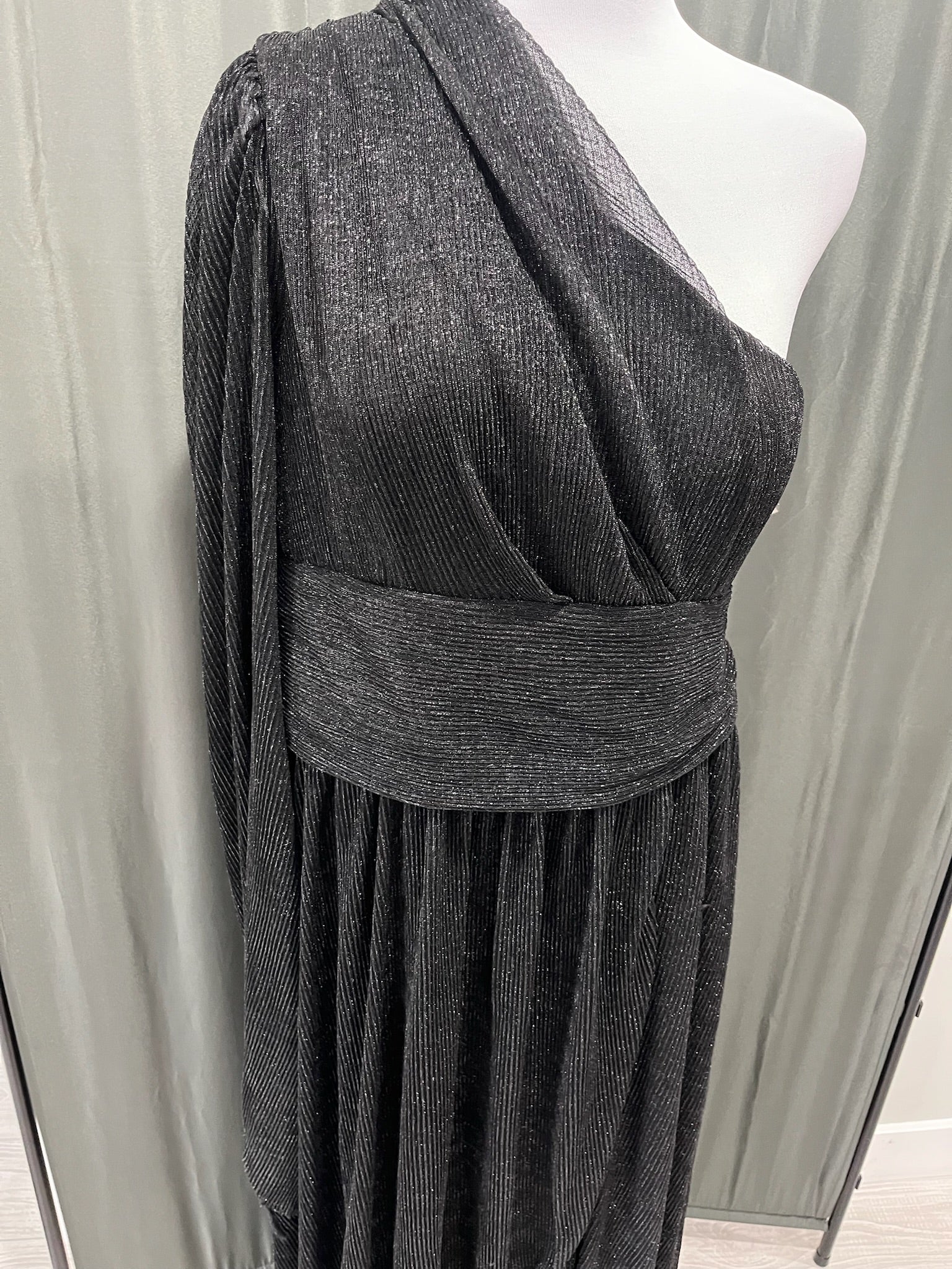 Women’s Black Dress image 1