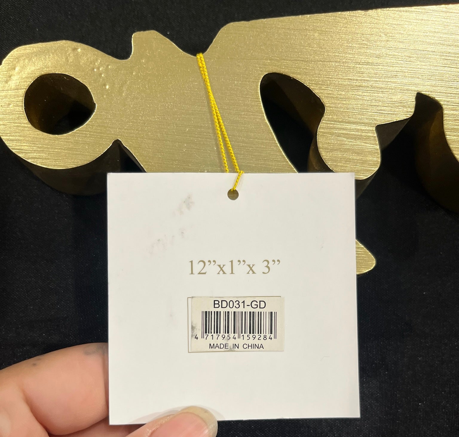 Mr&Mrs Gold Sign image 2