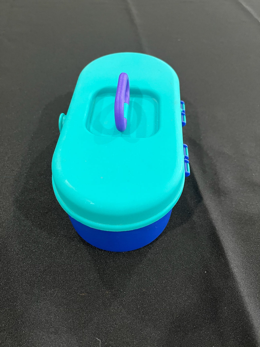 Small Plastic Organizer With Removable Middle Top Tray image 2