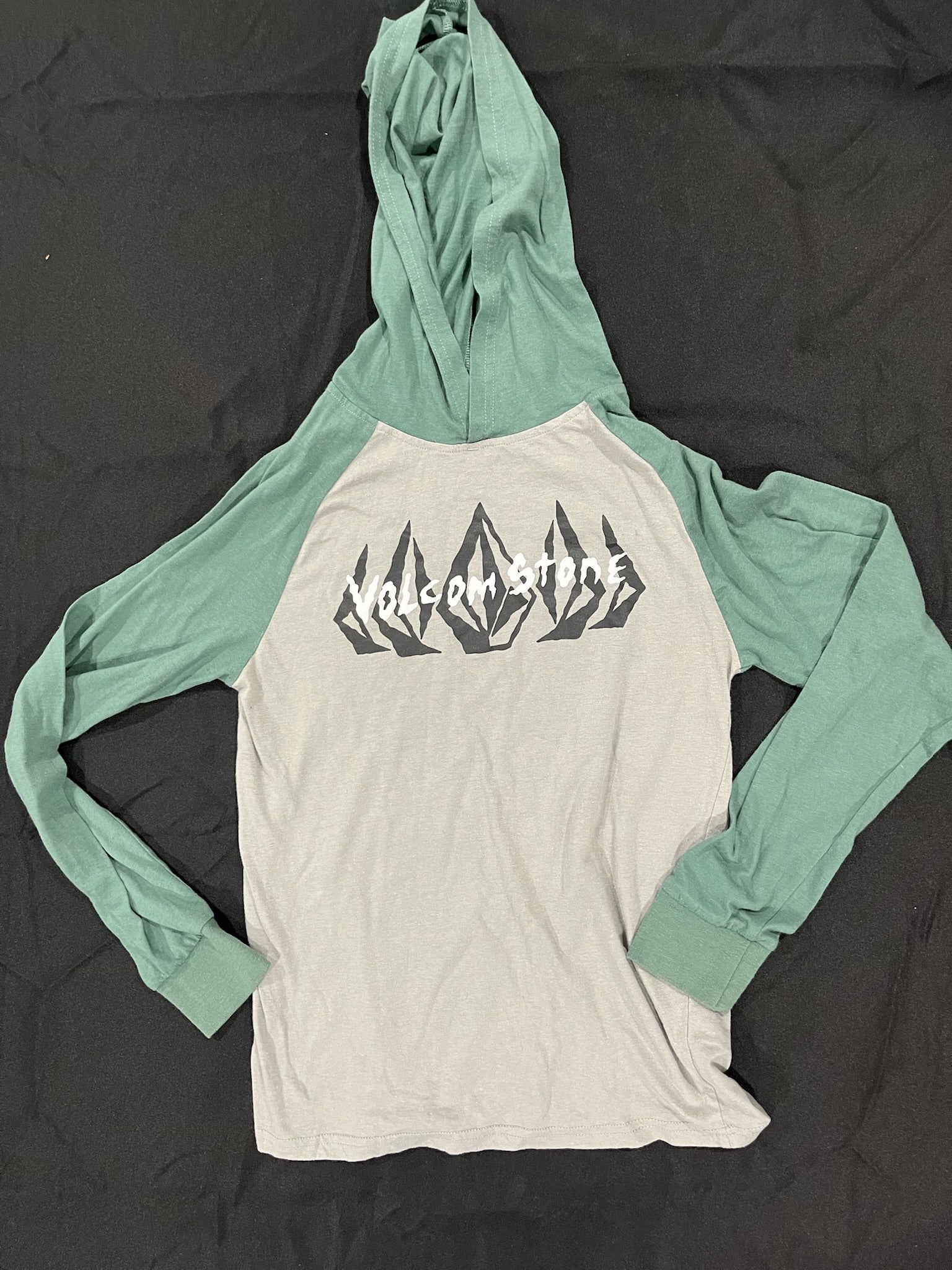 Volcom Hooded Long Sleeve Shirt image 0