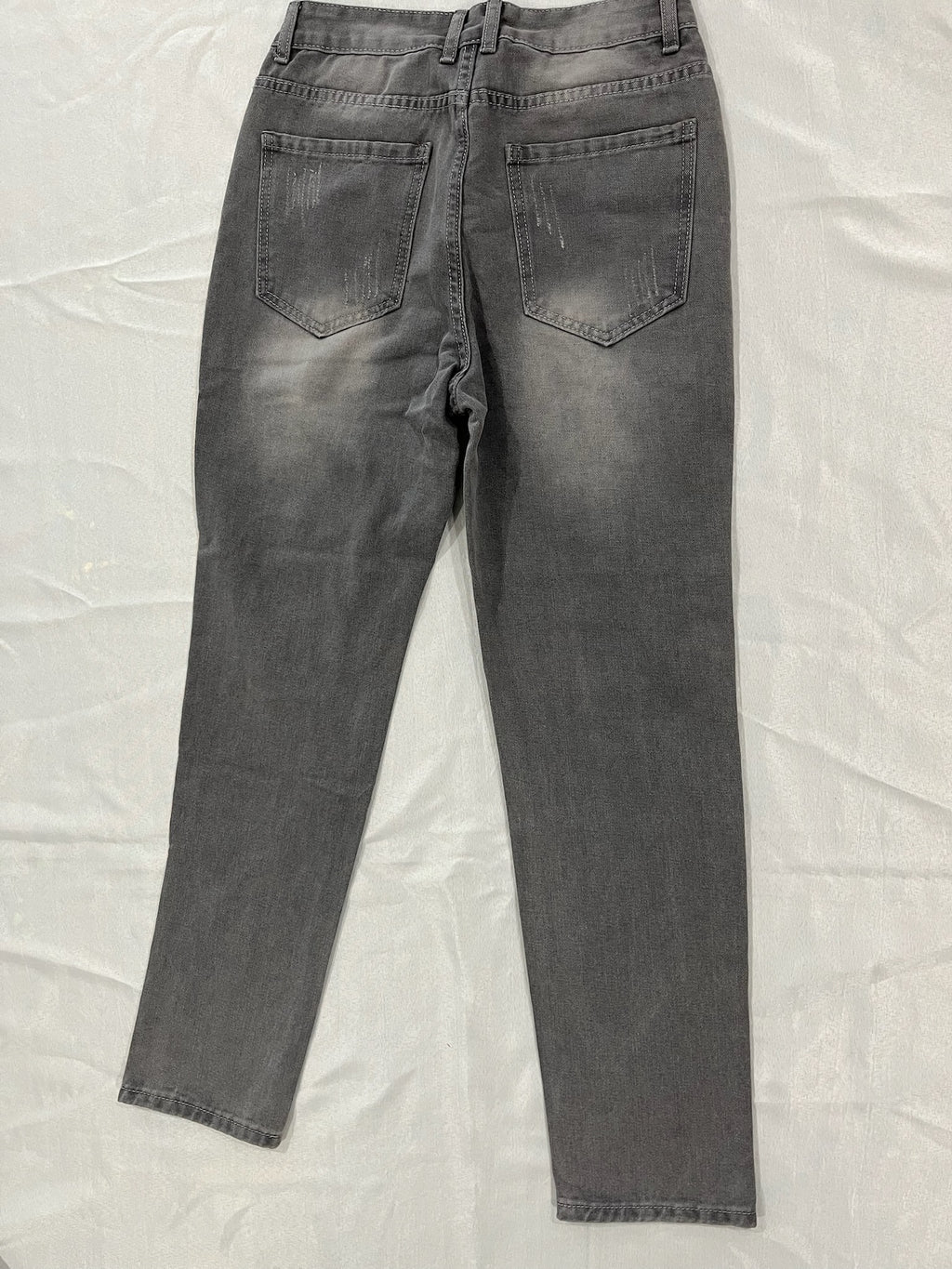 Women’s Star Ripped Jeans image 3