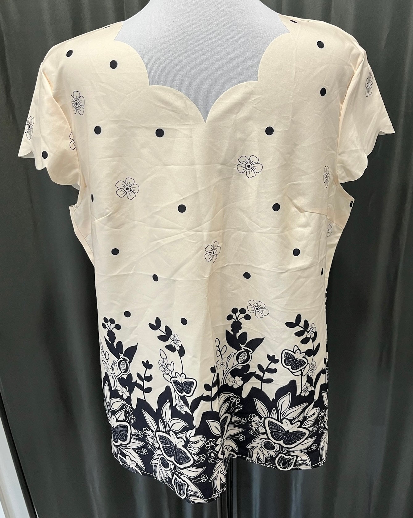 Women’s Shirt image 2